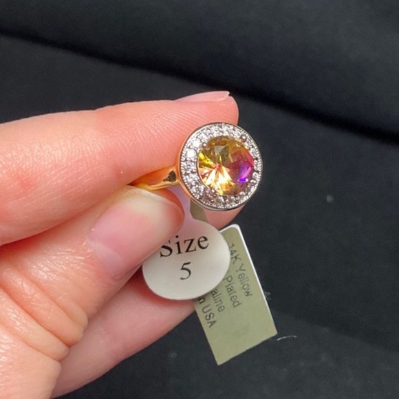 AAA Lab Tourmaline & White Sapphire Ring 14K Yellow Gold Plated Size 5 - Picture 5 of 6